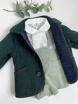 Green austrian look