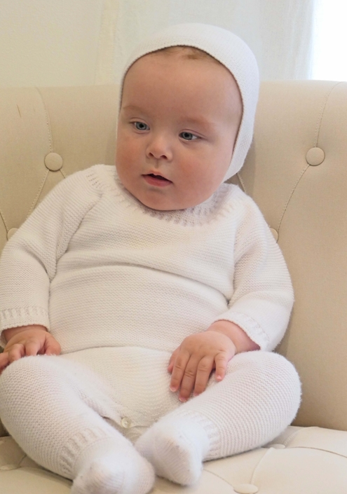 pelele de punto blanco con ochitos