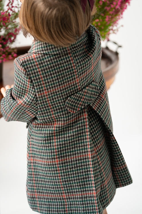 pía coat plaid