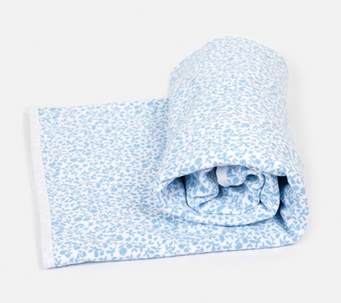 blue flowers swaddle