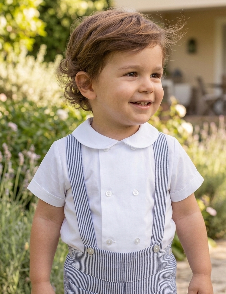 white short sleeve shirt