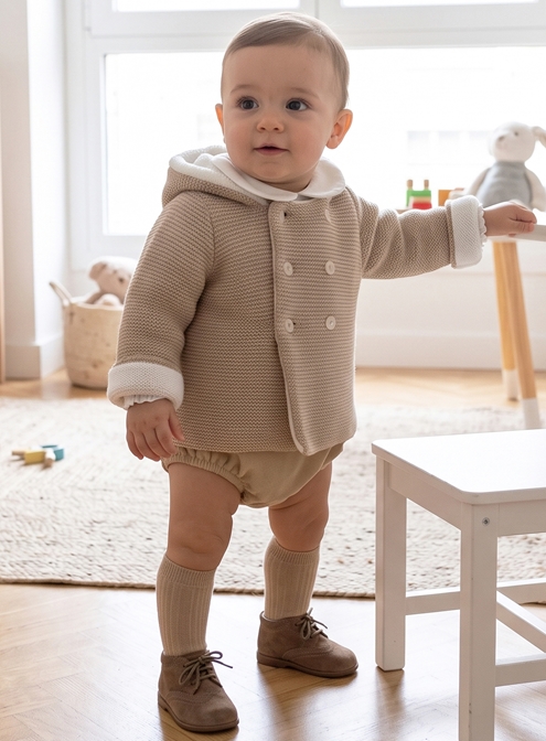 beige coat knit