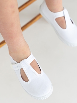 white canvas shoes