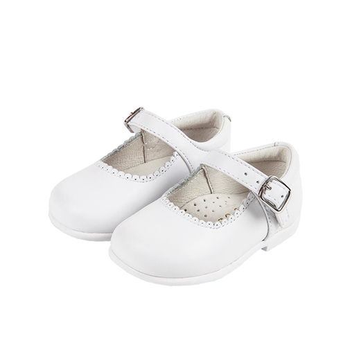 zapato piel blanco mercedita